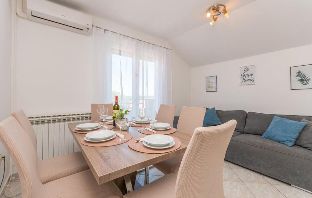 Apartments Mikulic 비오그라드나모루 외부 사진