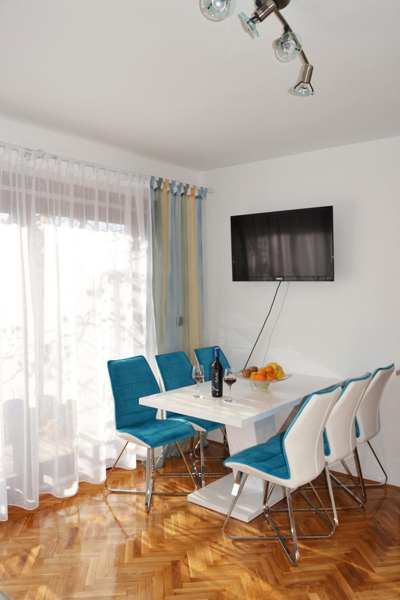 Apartments Mikulic 비오그라드나모루 객실 사진