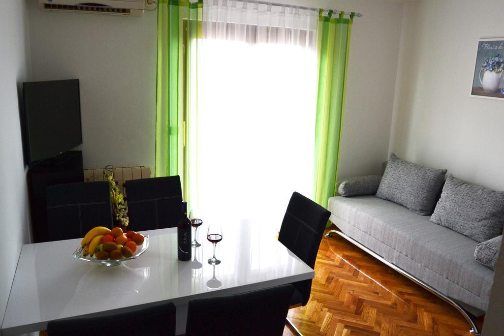 Apartments Mikulic 비오그라드나모루 외부 사진